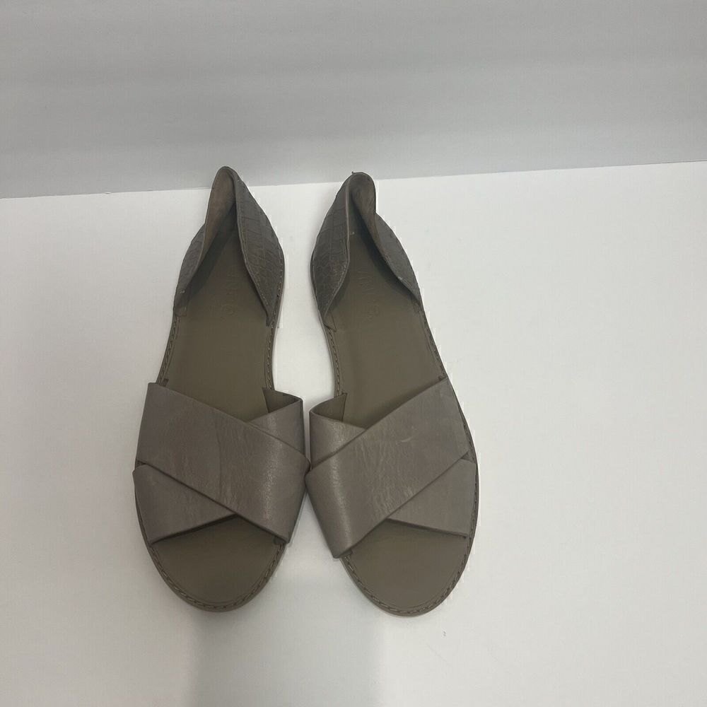 VINCE Ida Gray Snakeskin Print Leather Open Toe Open Side Flats Gray Sz 8.5 - Picture 3 of 7